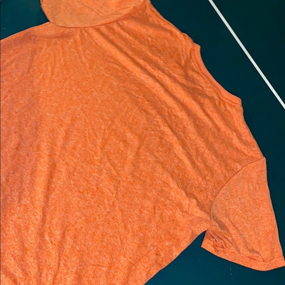 Women’s orange Reebok exercise top🧡 - Picture 7 of 8